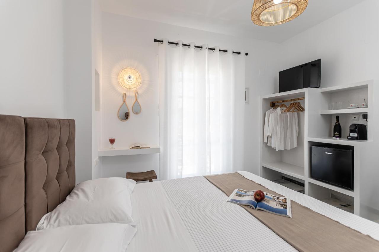 Delight Apartments Suites Stelida  Buitenkant foto
